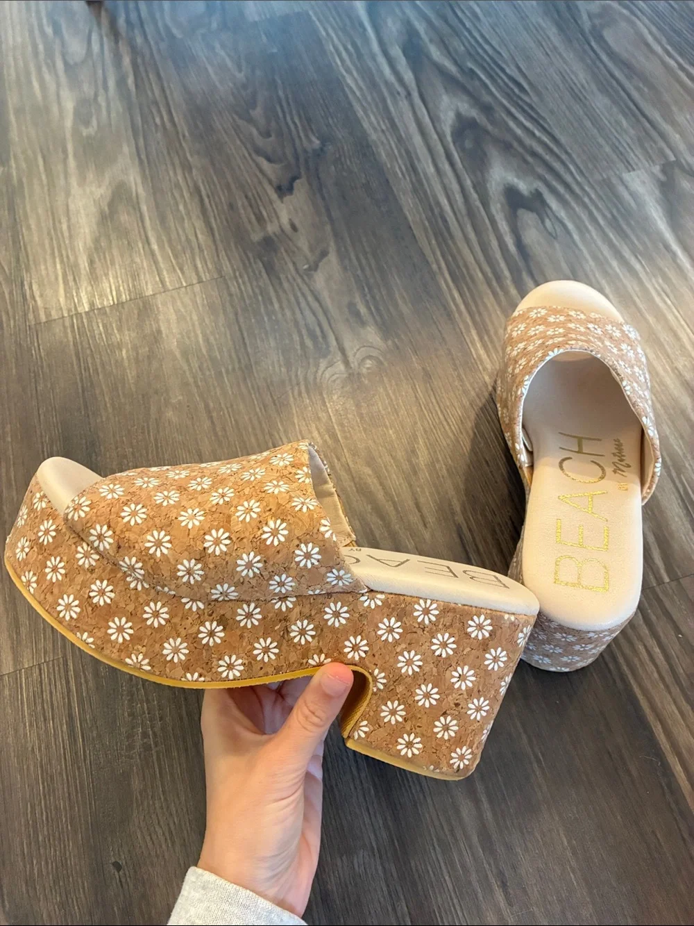 Daisy Platform Sandals
